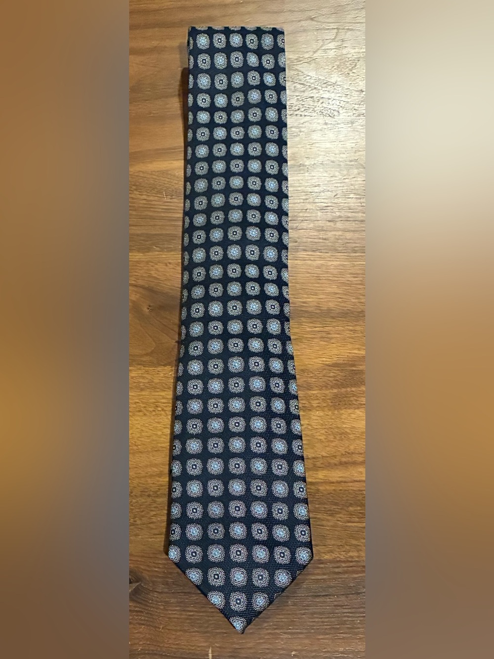 Bloomingdale's Navy and Light Blue Medallion Silk Tie